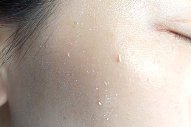 پیل شدن ضد آفتاب یعنی چه؟ چرا ضد آفتاب پیل میشه؟